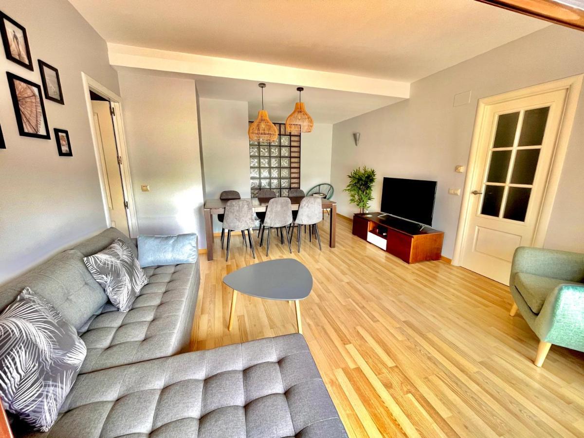 Seahomes Vacations, Fenals Beach&Chic, Pk, Top Apartment Full Equipped Lloret de Mar Ngoại thất bức ảnh